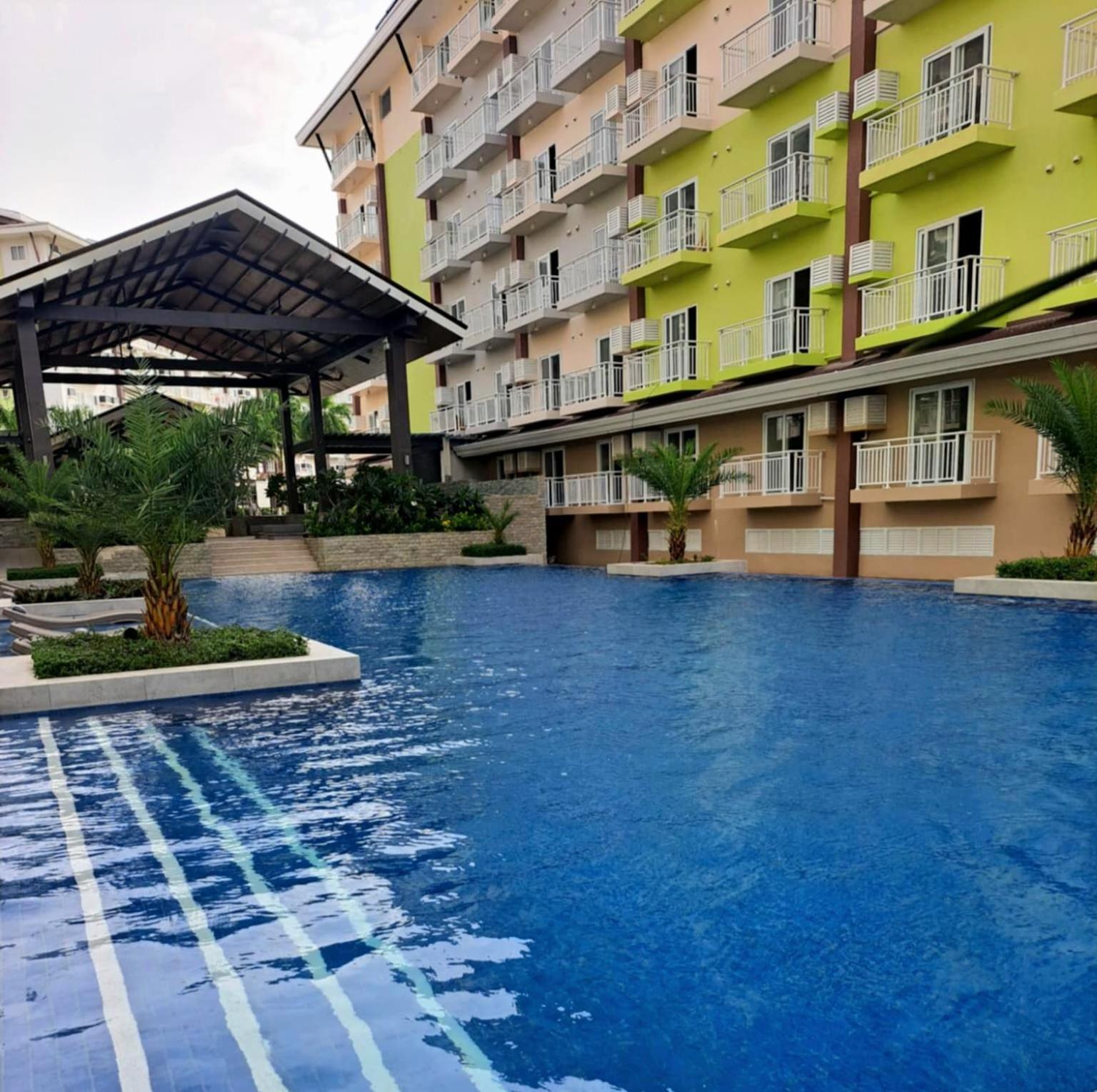 Cozy Condo Unit 5Mins From Mactan Cebu Int'L Airport With Netflix Lapu-Lapu City Esterno foto